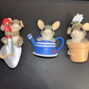 3 Charming Tails Brooches Pins RARE